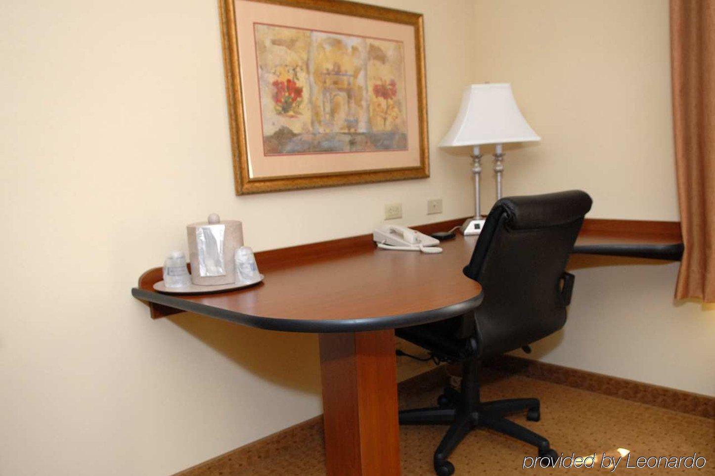 Hampton Inn & Suites Frederick/Fort Detrick Ruang foto