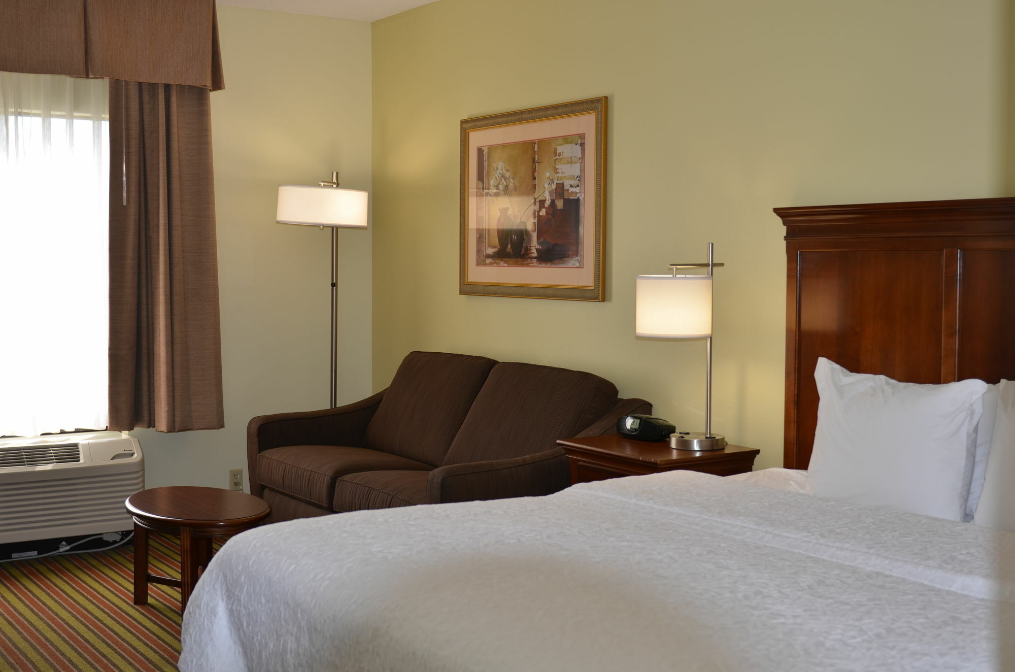 Hampton Inn & Suites Frederick/Fort Detrick Bagian luar foto