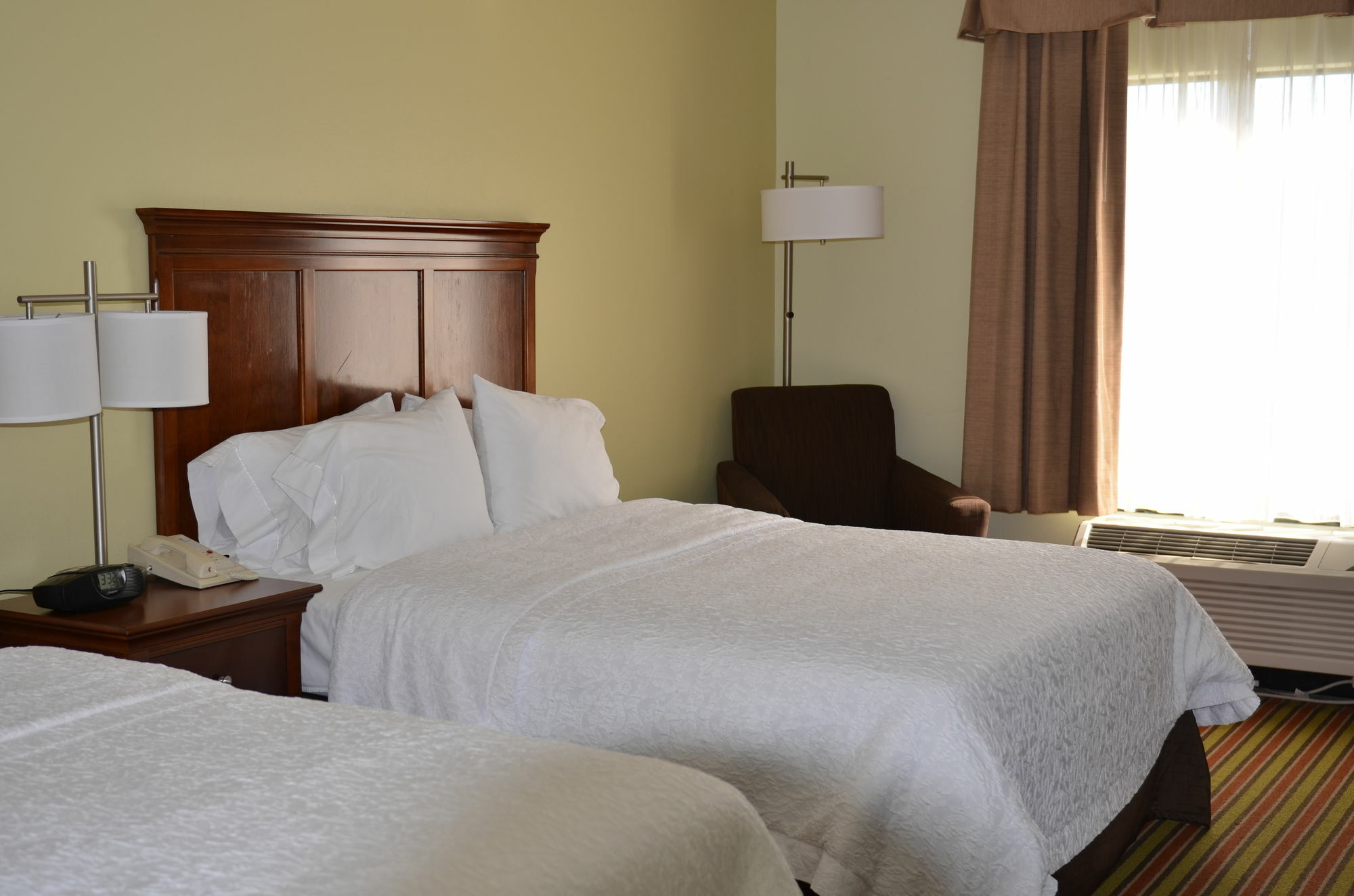 Hampton Inn & Suites Frederick/Fort Detrick Bagian luar foto
