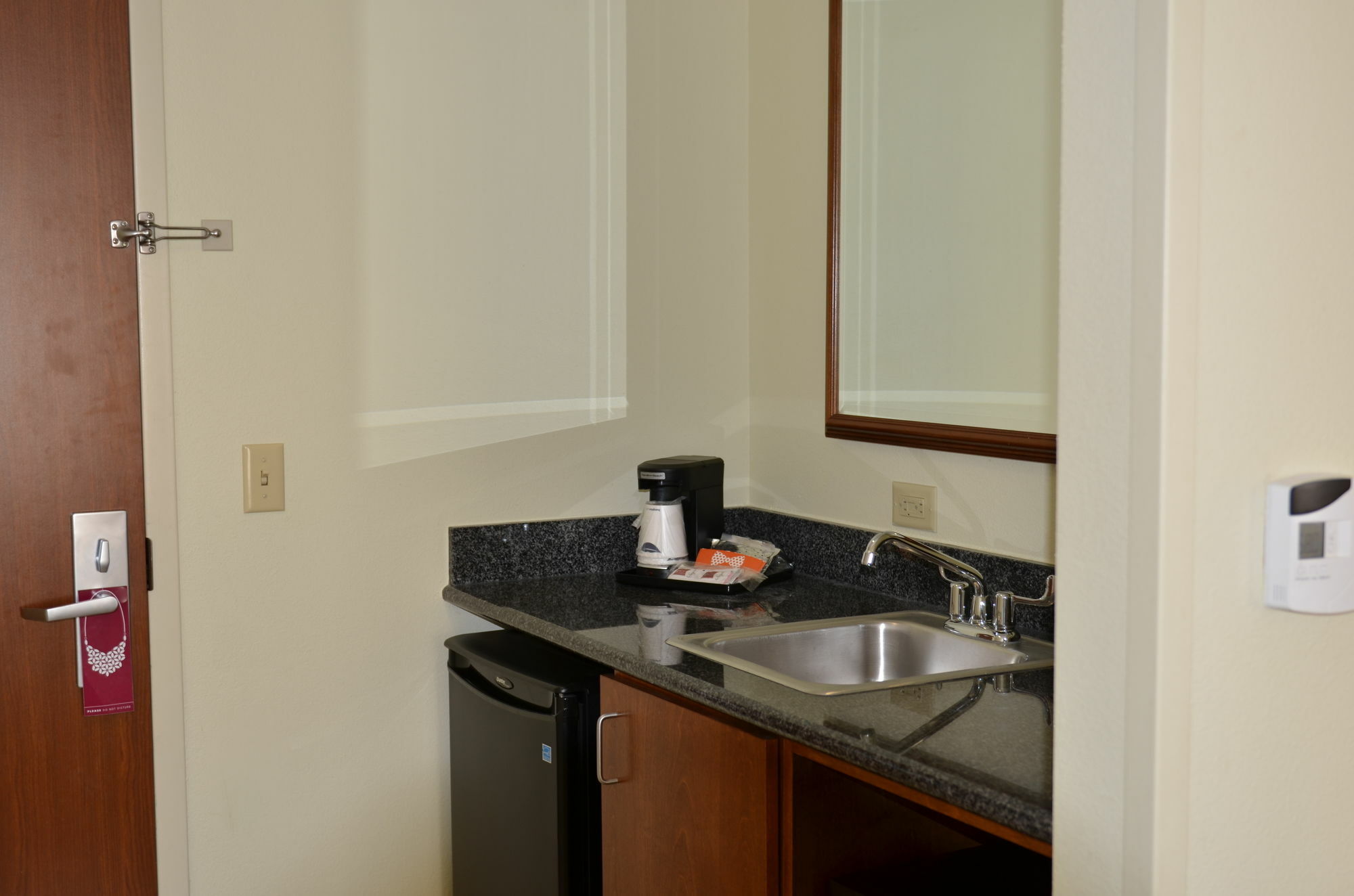 Hampton Inn & Suites Frederick/Fort Detrick Bagian luar foto
