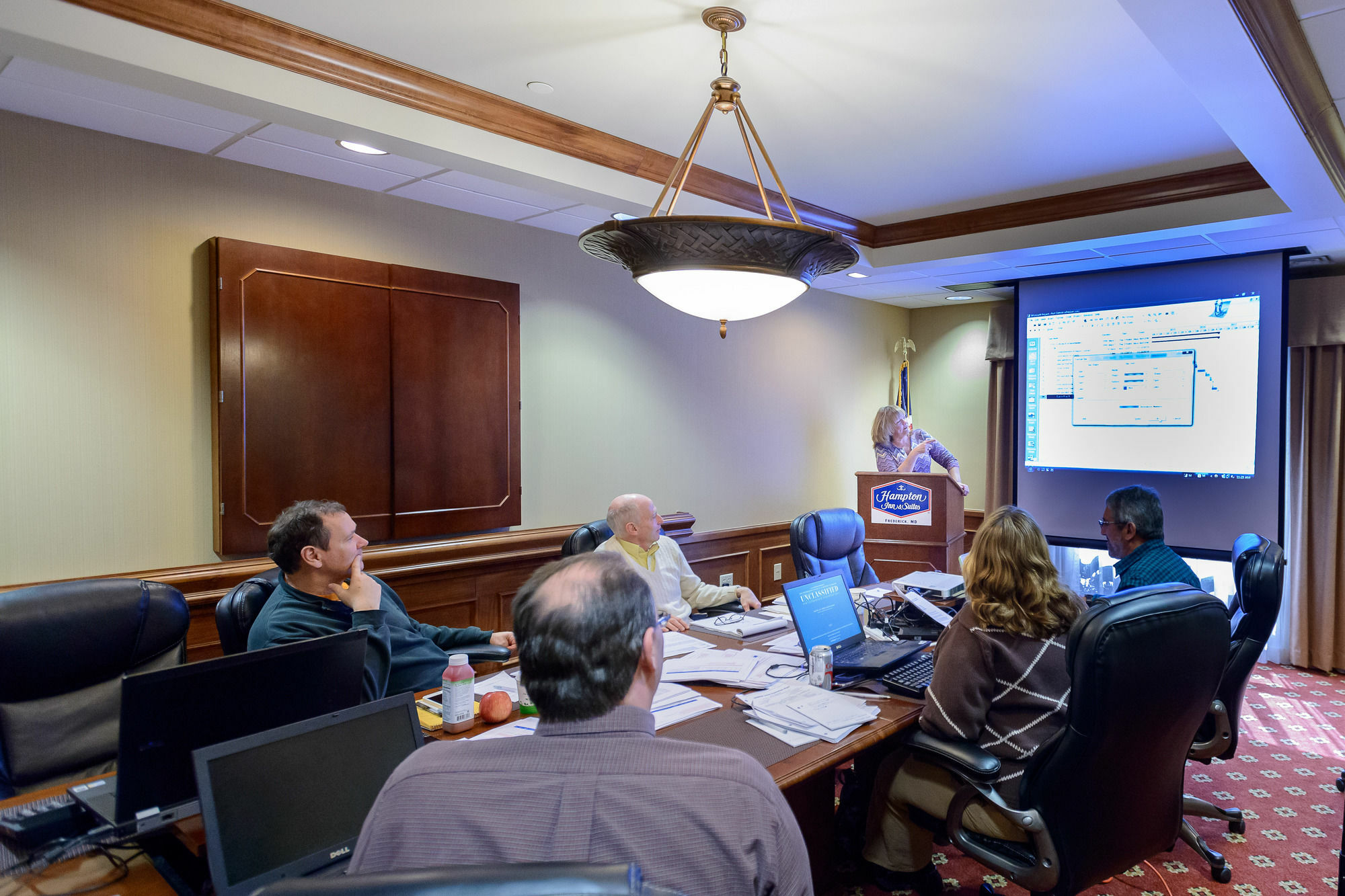 Hampton Inn & Suites Frederick/Fort Detrick Bagian luar foto