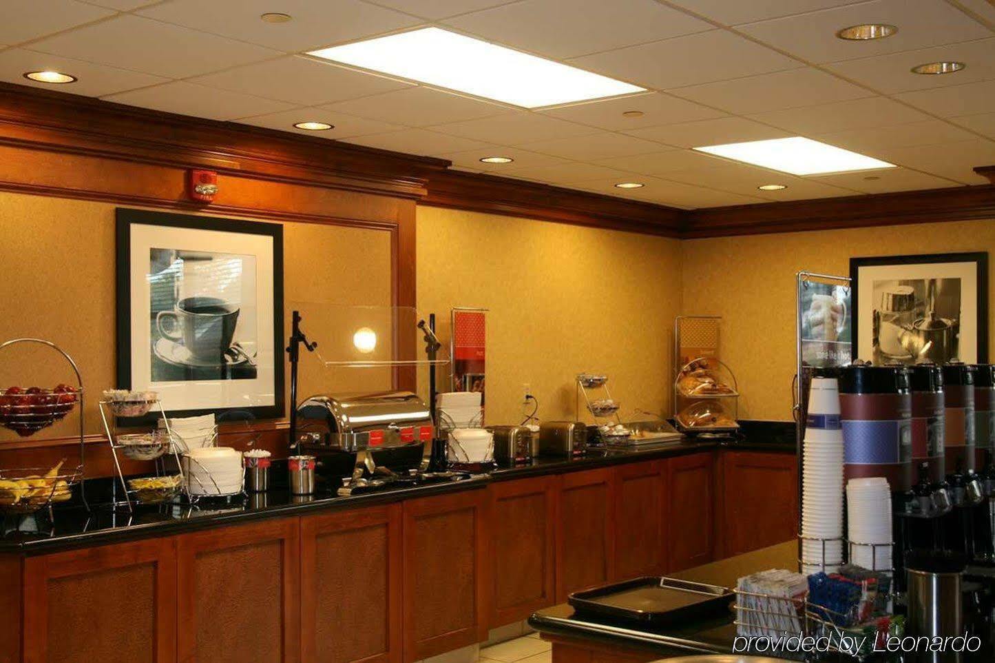 Hampton Inn & Suites Frederick/Fort Detrick Bagian luar foto